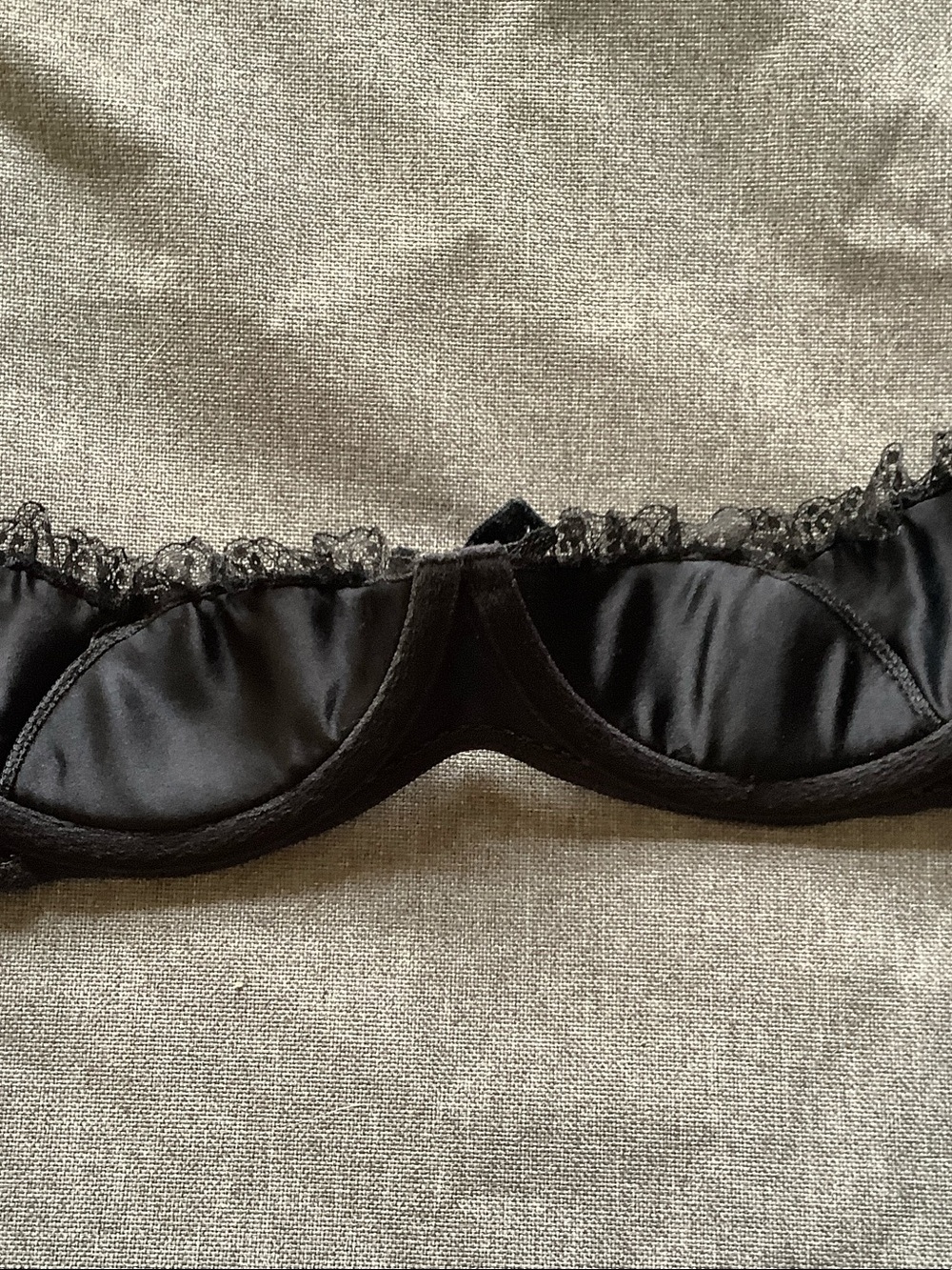 Victoria's Secret Black Lace Balcony Demi Underwire Bra - Picture 5 of 6